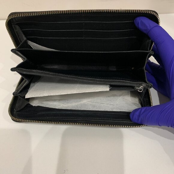 Gucci Black GG Sukey Zip Long Wallet Sku#84400 (gently used, zipper cracked) - Picture 6 of 9